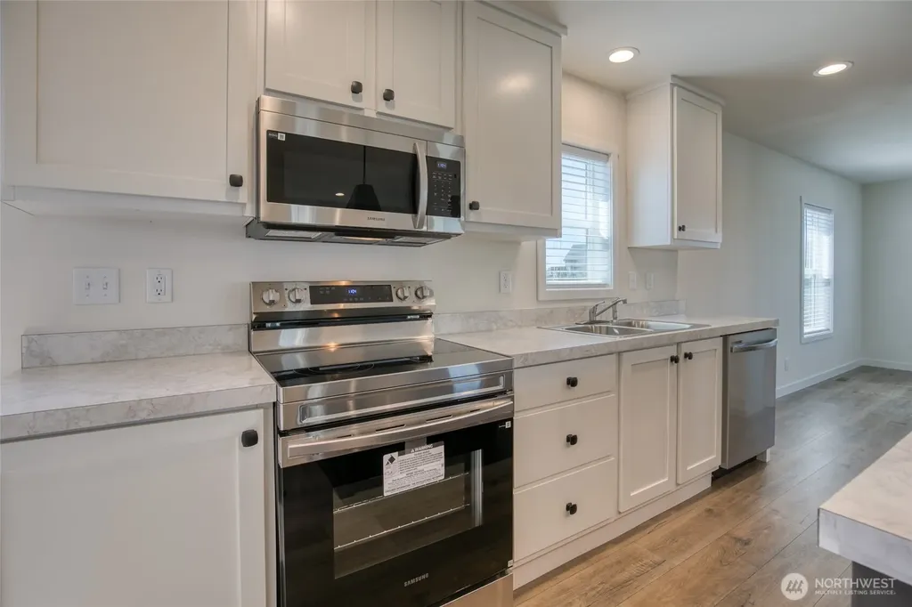 1414 Storm King Avenue SW Ocean Shores WA 98569