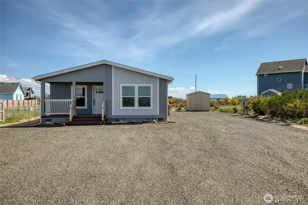 1414 Storm King Avenue SW Ocean Shores WA 98569