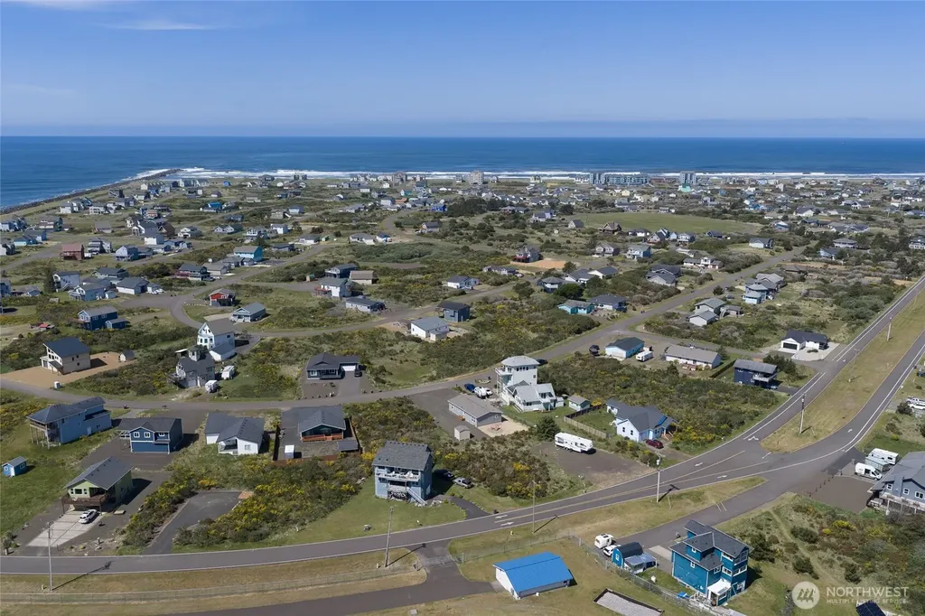 1414 Storm King Avenue SW Ocean Shores WA 98569