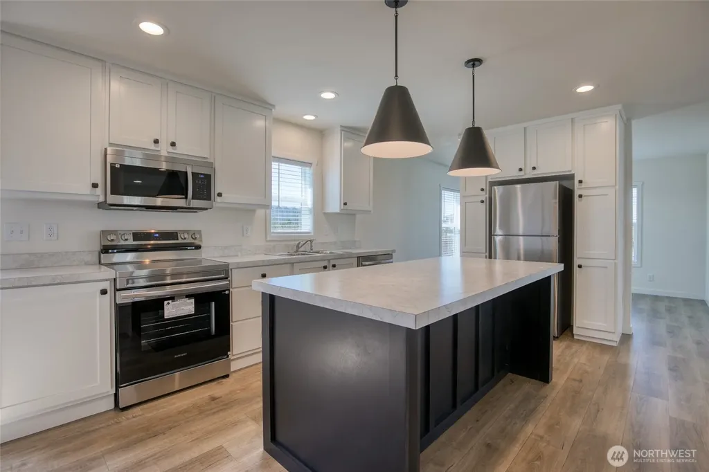1414 Storm King Avenue SW Ocean Shores WA 98569