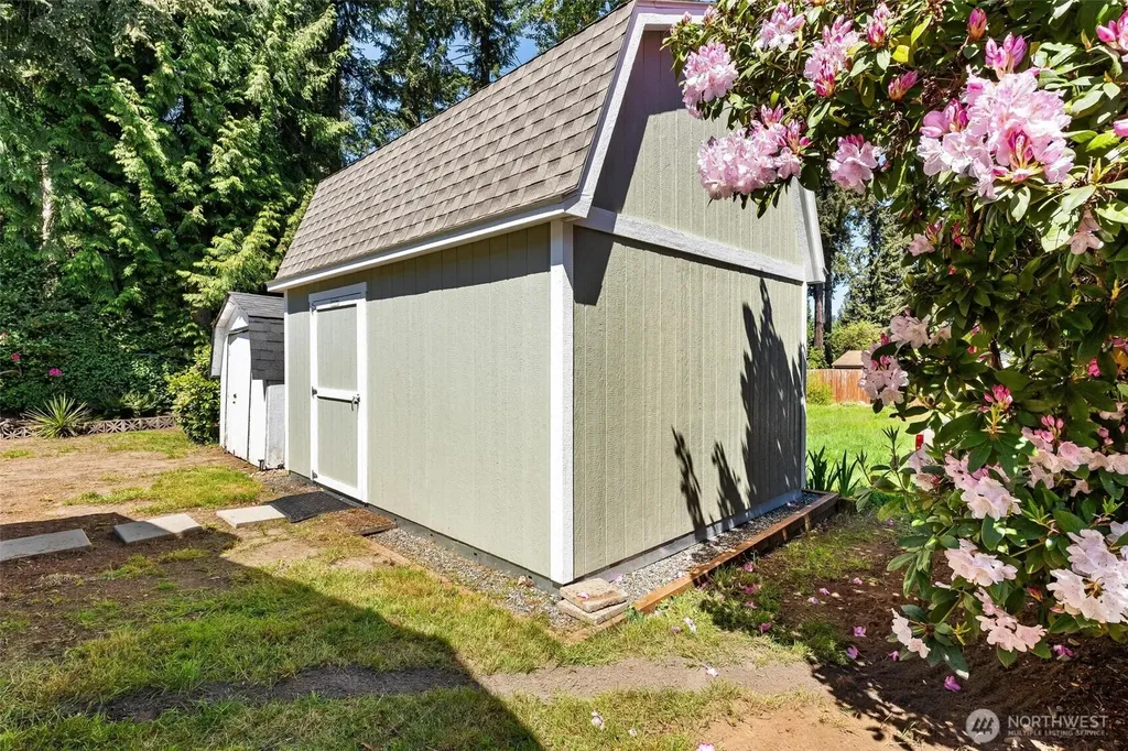 35803 13th Avenue SW Federal Way WA 98023