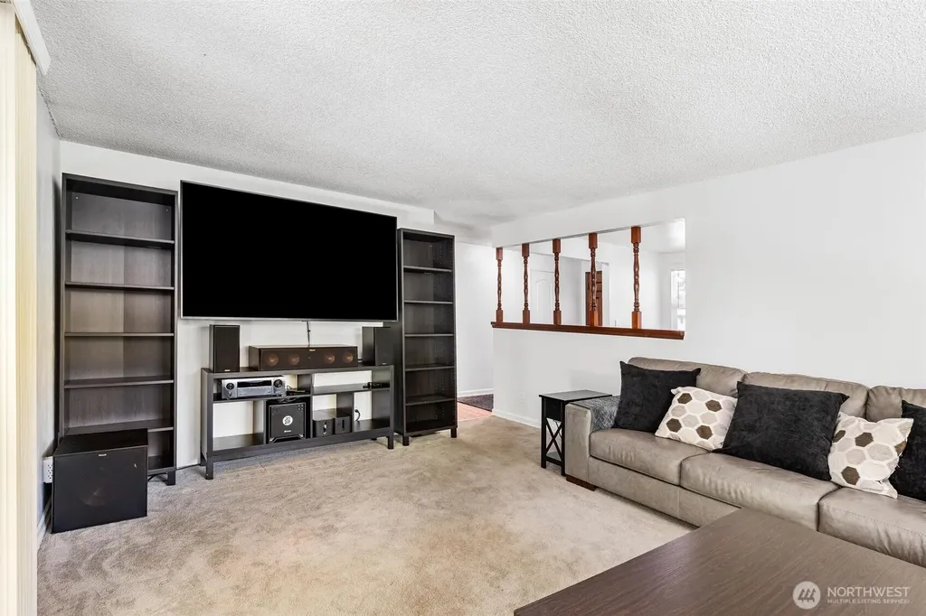 35803 13th Avenue SW Federal Way WA 98023