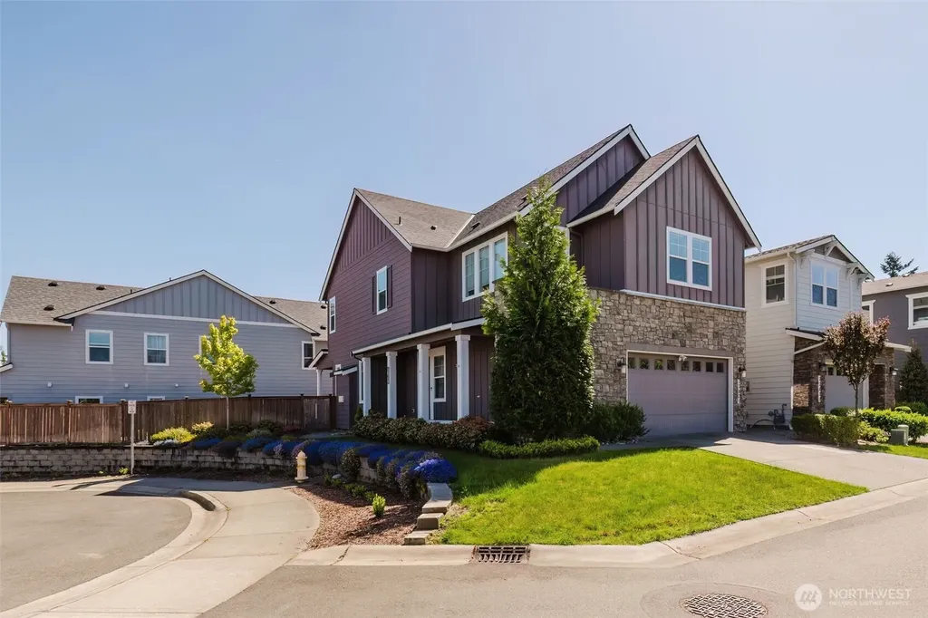 23621 SE 269th Court Maple Valley WA 98038