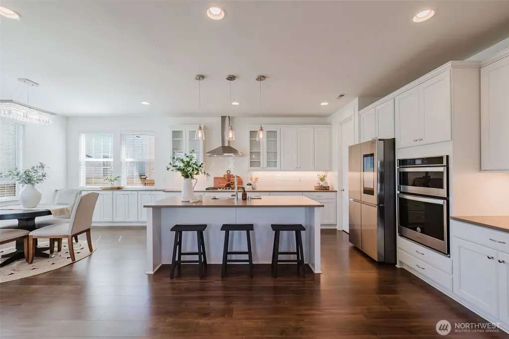 23621 SE 269th Court Maple Valley WA 98038