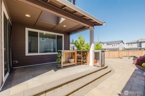23621 SE 269th Court Maple Valley WA 98038