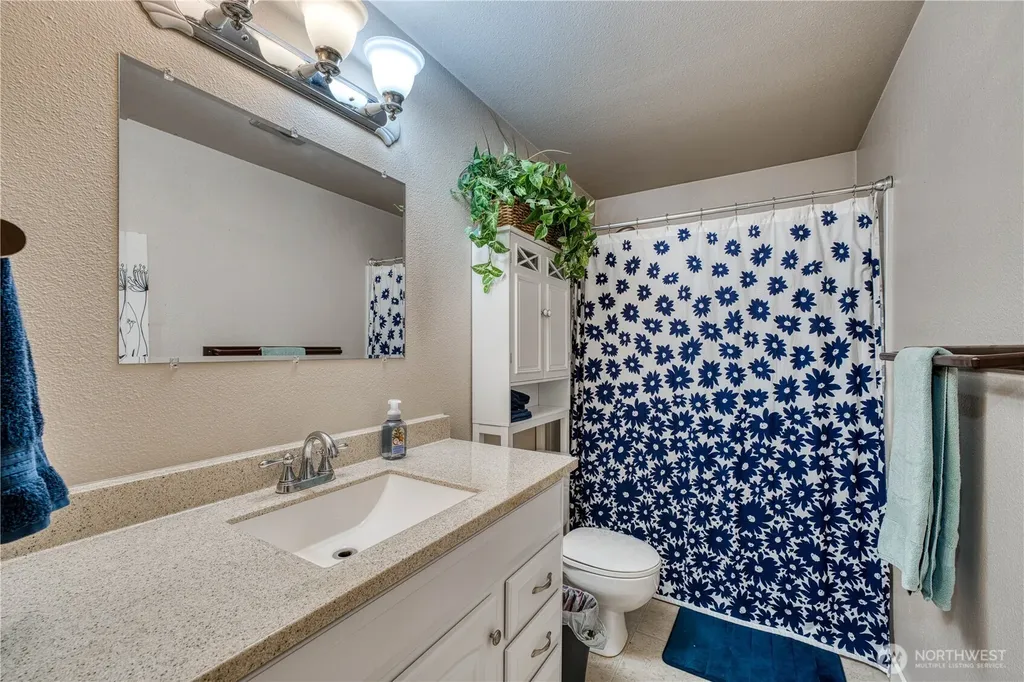 4311 NW Elkhorn Trail Bremerton WA 98312