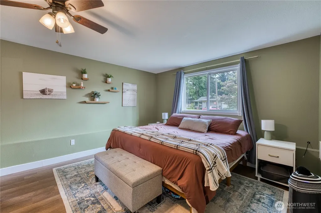 4311 NW Elkhorn Trail Bremerton WA 98312