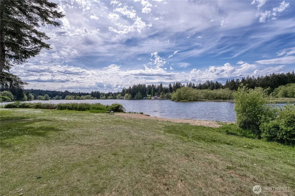 4311 NW Elkhorn Trail Bremerton WA 98312