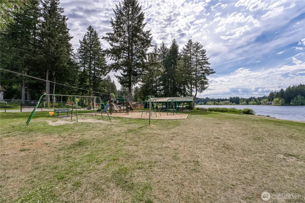 4311 NW Elkhorn Trail Bremerton WA 98312