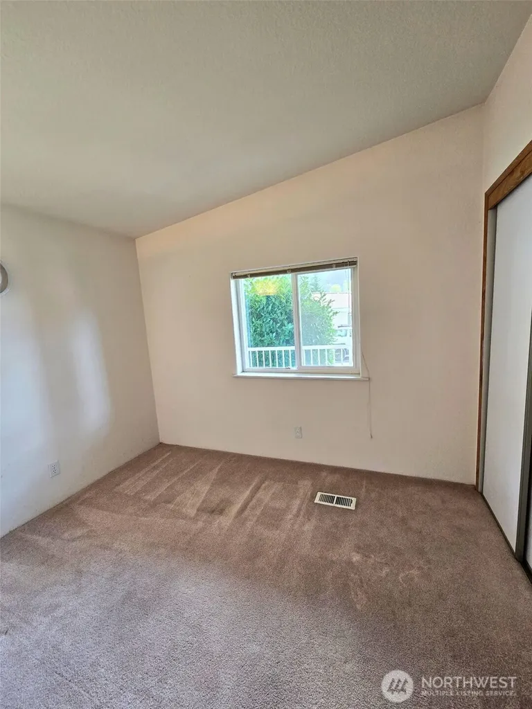 921 Autumn Lane Bellingham WA 98229