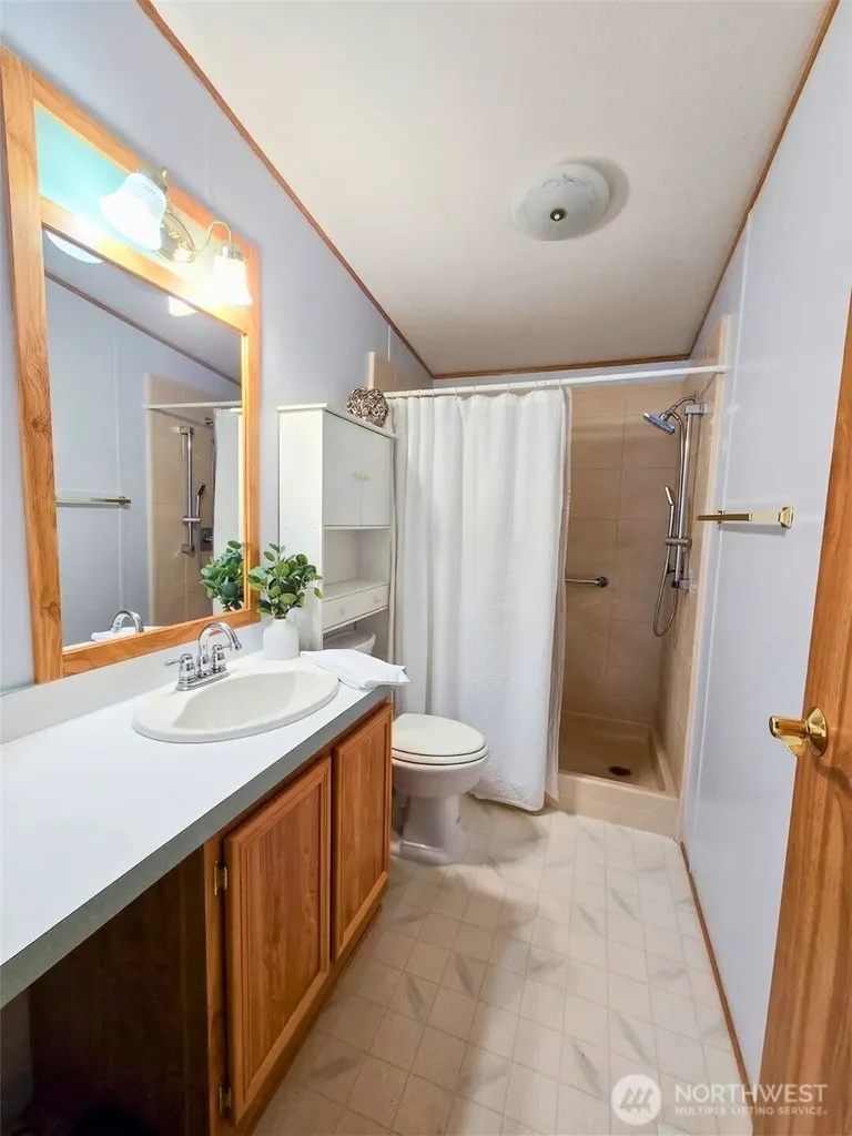 921 Autumn Lane Bellingham WA 98229