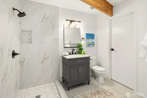 7575 NE New Brooklyn Road Bainbridge Island WA 98110