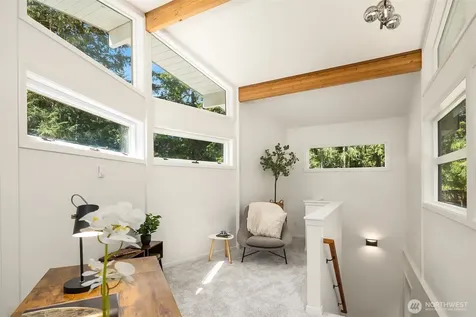 7575 NE New Brooklyn Road Bainbridge Island WA 98110