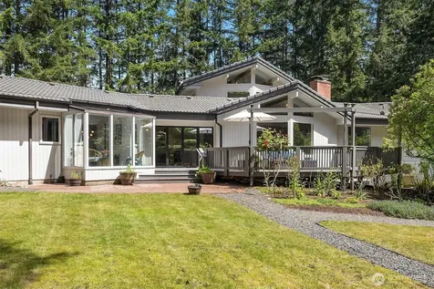 7575 NE New Brooklyn Road Bainbridge Island WA 98110