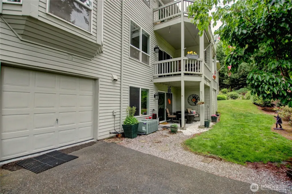 1953 Lake Whatcom Boulevard Bellingham WA 98229