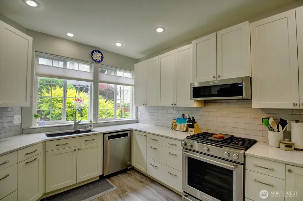 1953 Lake Whatcom Boulevard Bellingham WA 98229
