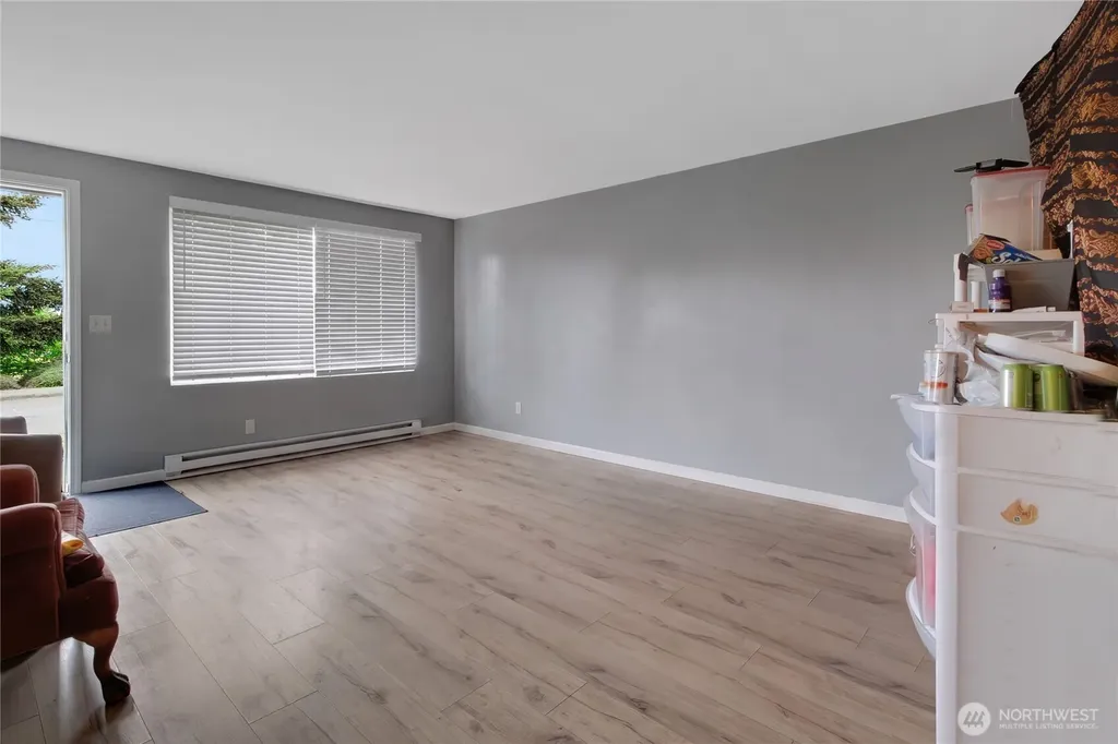 838 Harrington Avenue NE Renton WA 98056