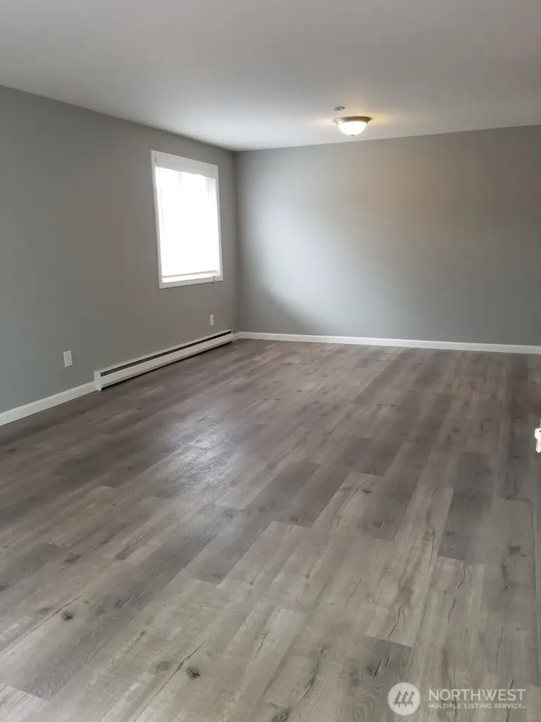 838 Harrington Avenue NE Renton WA 98056