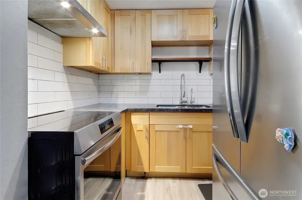 838 Harrington Avenue NE Renton WA 98056