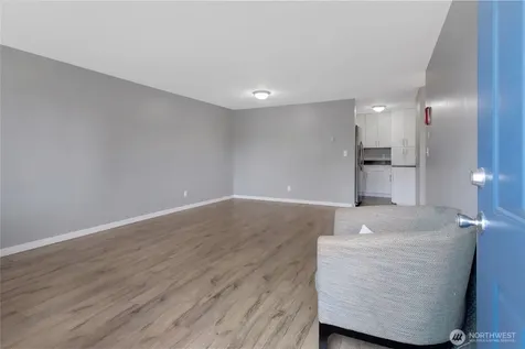 838 Harrington Avenue NE Renton WA 98056