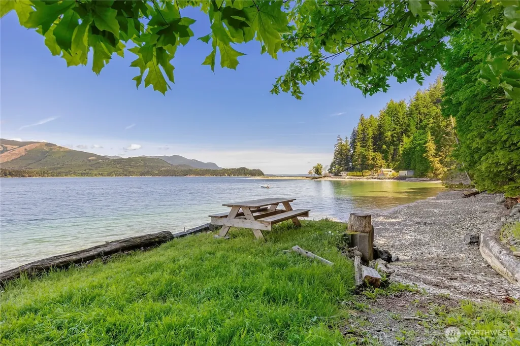 19748 NW Stavis Bay Road Seabeck WA 98380