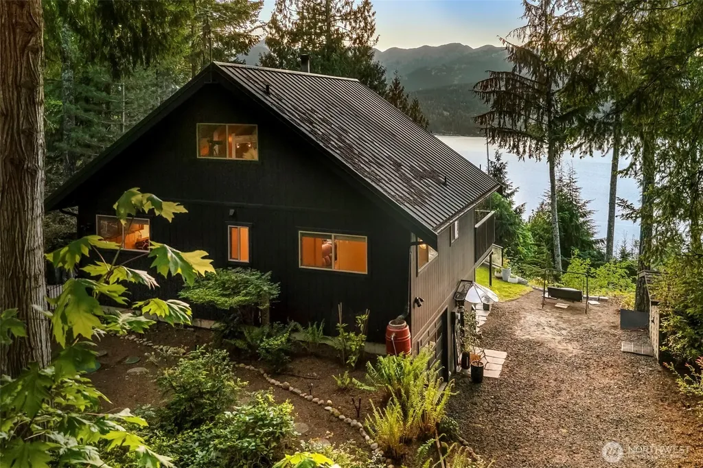 19748 NW Stavis Bay Road Seabeck WA 98380