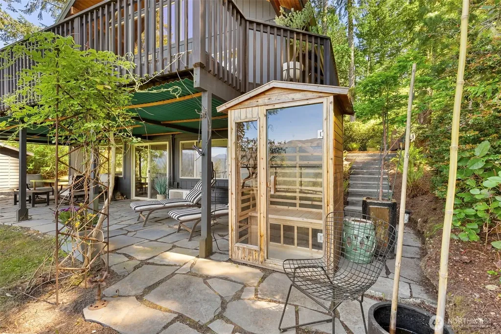 19748 NW Stavis Bay Road Seabeck WA 98380