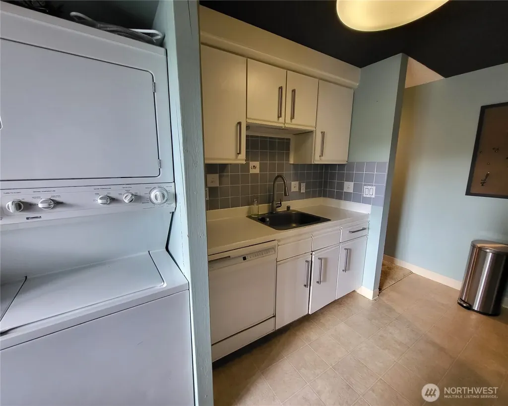 7501 Ruby Drive SW Lakewood WA 98498