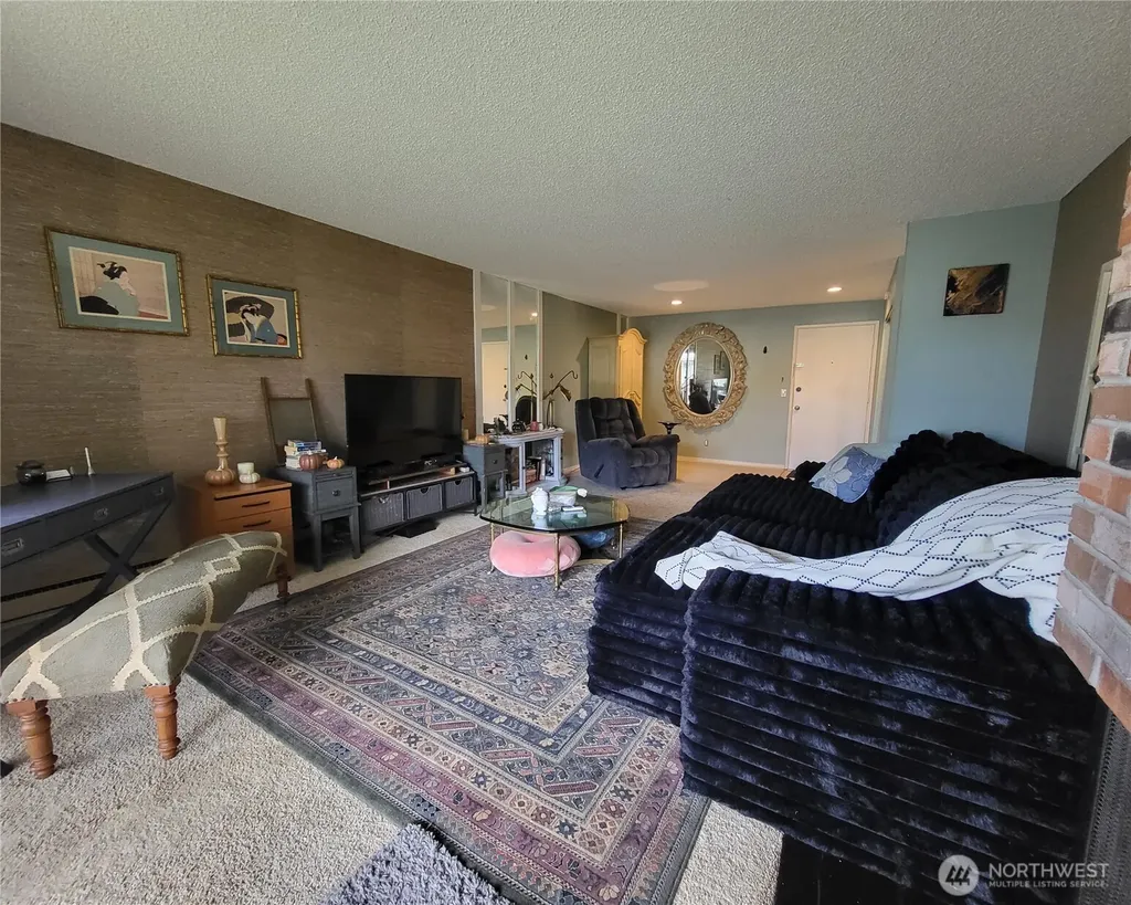 7501 Ruby Drive SW Lakewood WA 98498