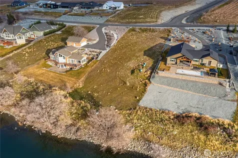 23 N Shore Drive Orondo WA 98843