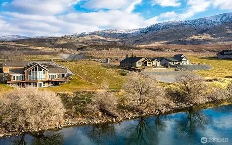 23 N Shore Drive Orondo WA 98843