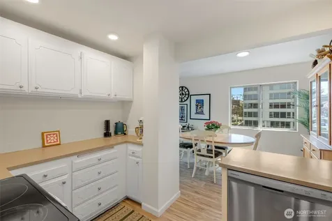 507 W Mercer Street Seattle WA 98119