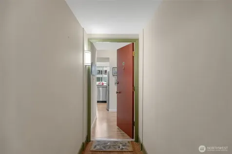 507 W Mercer Street Seattle WA 98119