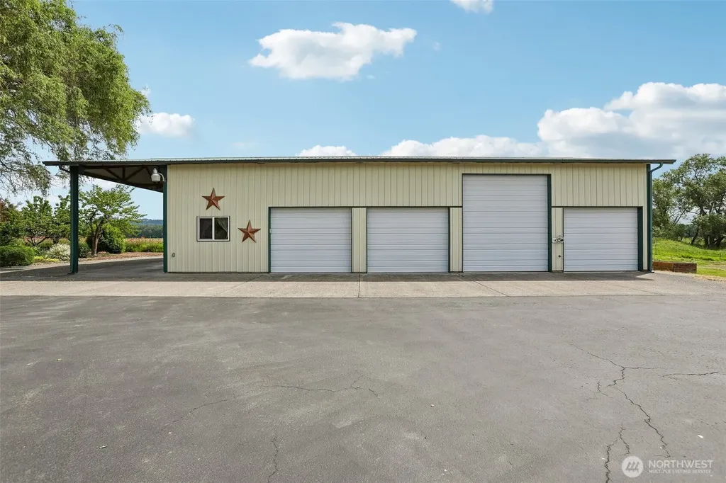 298 Roberson Road Woodland WA 98674