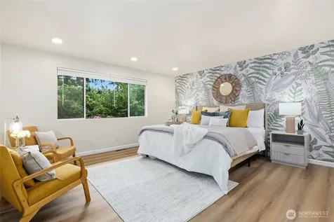 16559 SE 45th Place Bellevue WA 98006