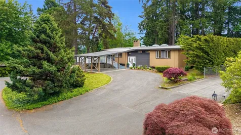 16559 SE 45th Place Bellevue WA 98006