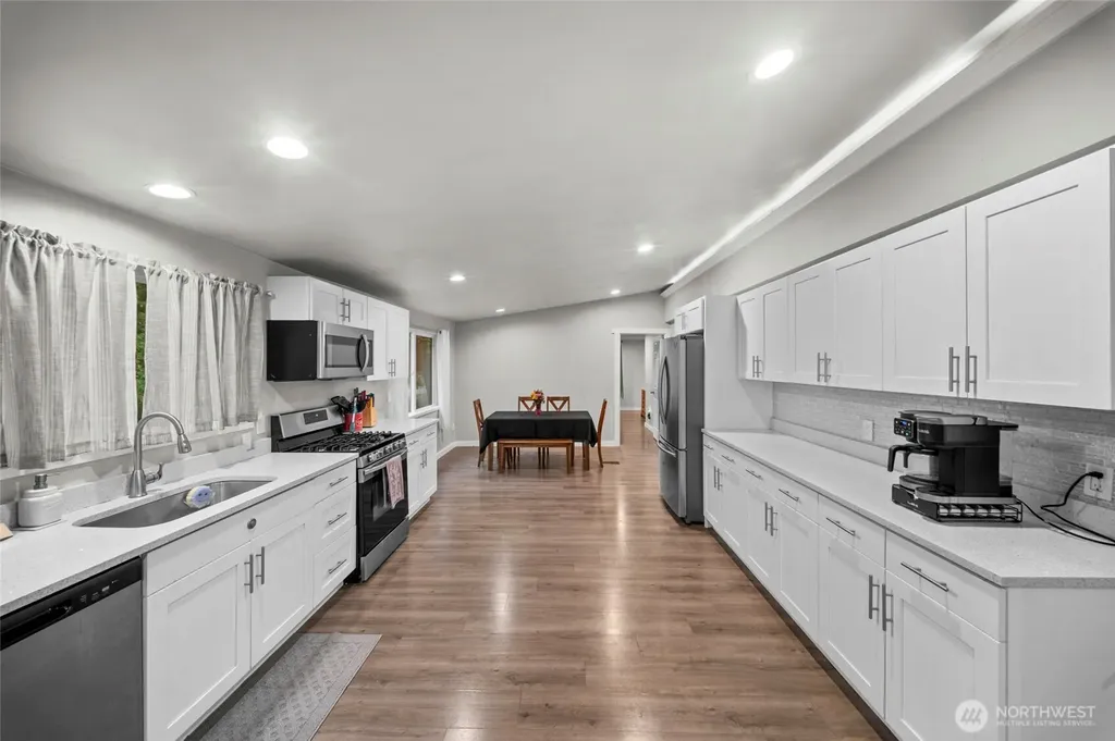 21 Burrows Lane Shelton WA 98584