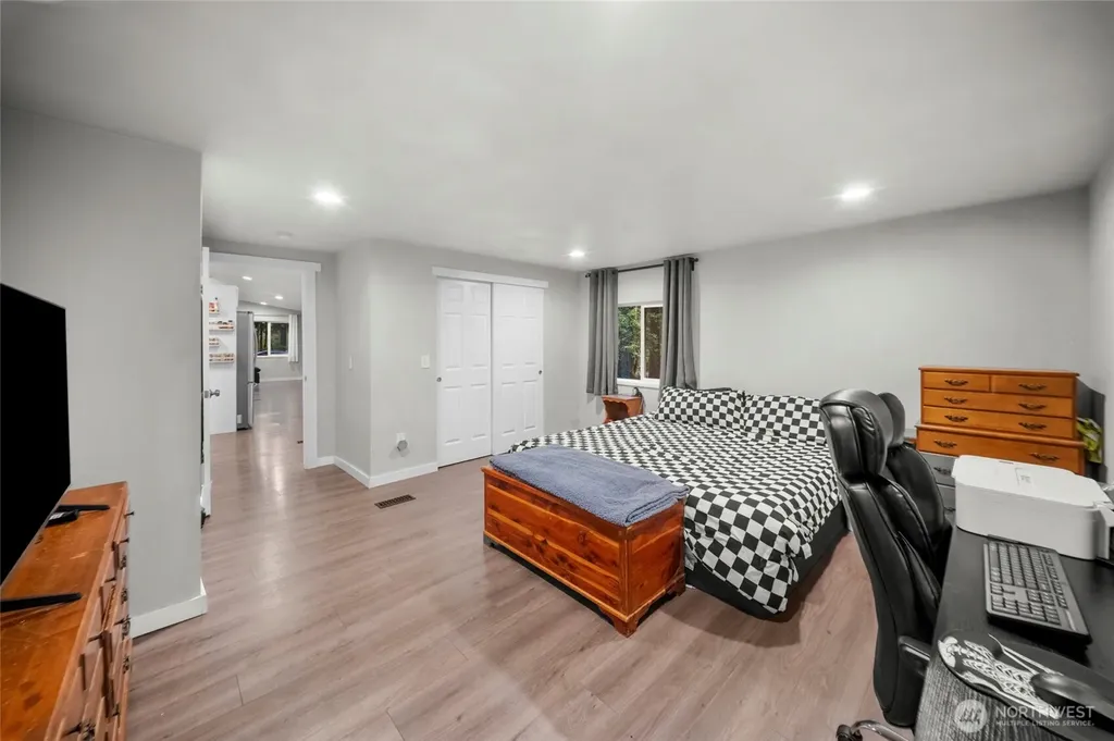 21 Burrows Lane Shelton WA 98584