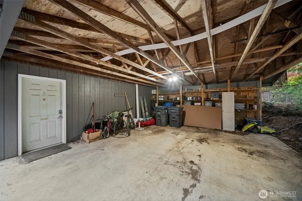 21 Burrows Lane Shelton WA 98584