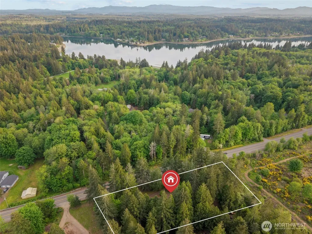 21 Burrows Lane Shelton WA 98584