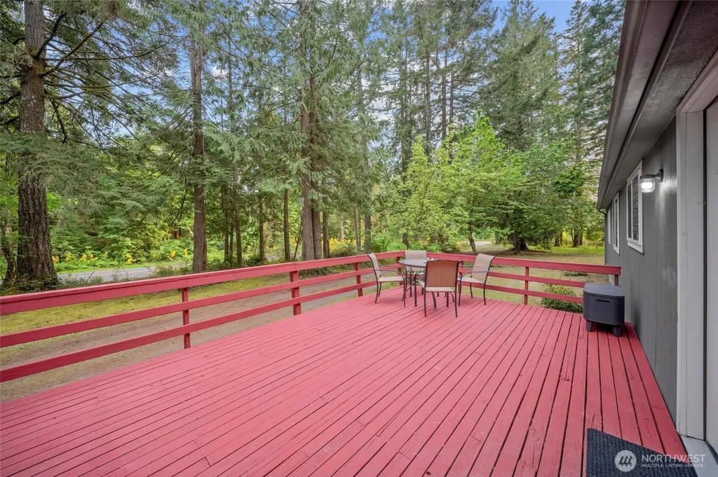 21 Burrows Lane Shelton WA 98584