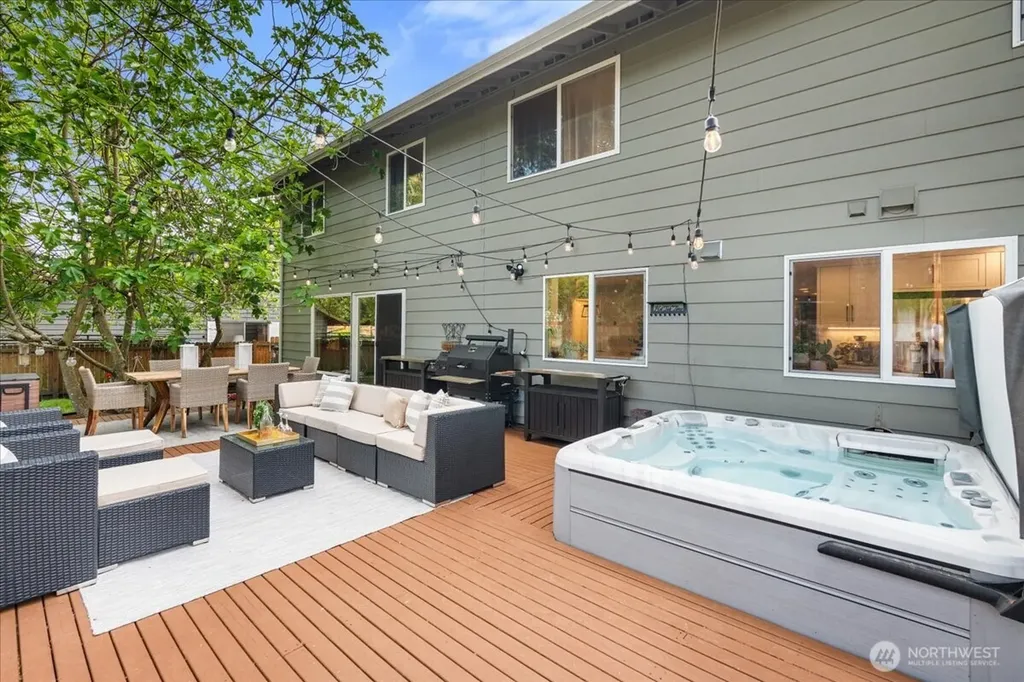 14072 117th Avenue NE Kirkland WA 98034