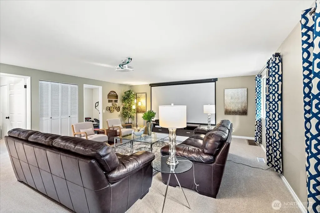 14072 117th Avenue NE Kirkland WA 98034