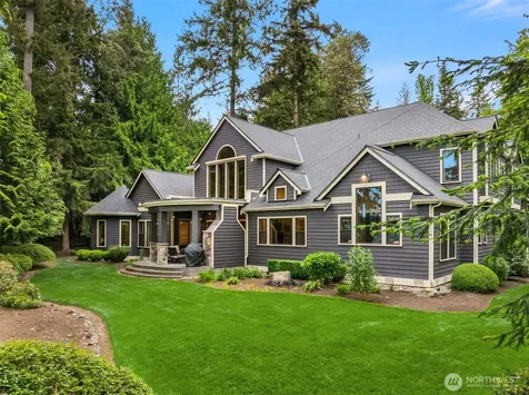 5976 NE Whitmore Way Bainbridge Island WA 98110