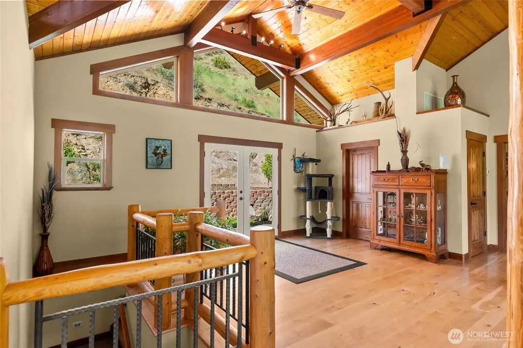 5230 Crum Canyon Road Entiat WA 98822