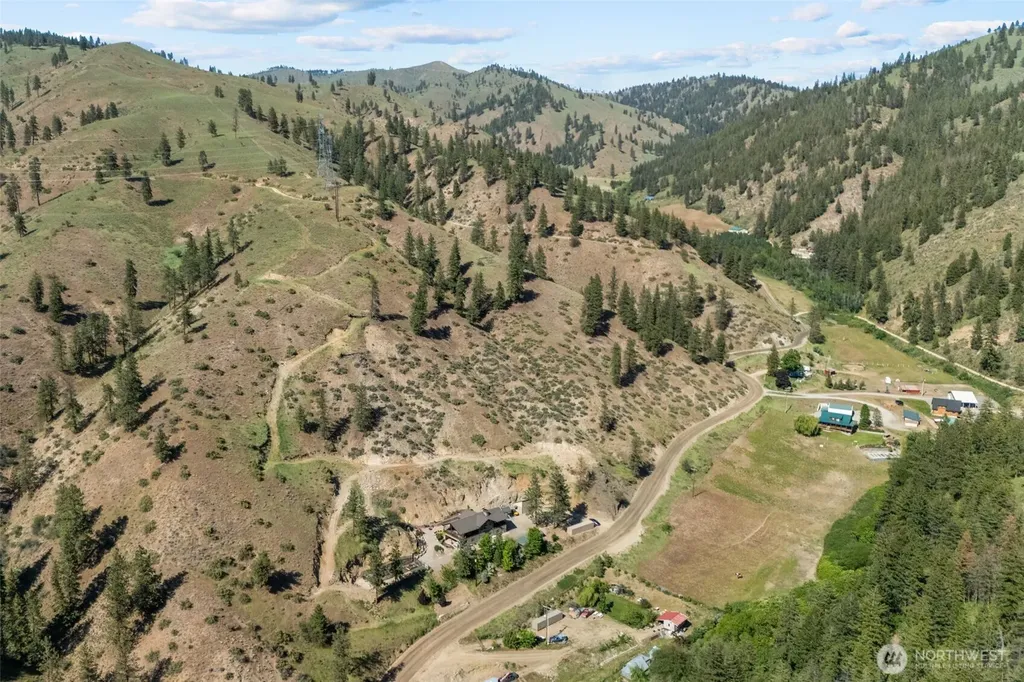 5230 Crum Canyon Road Entiat WA 98822