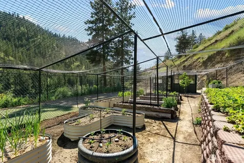 5230 Crum Canyon Road Entiat WA 98822