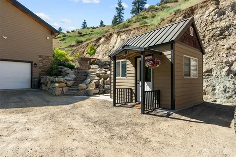 5230 Crum Canyon Road Entiat WA 98822