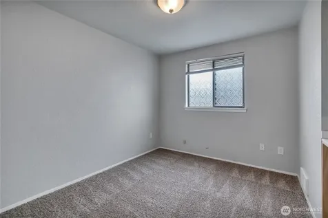 1705 S 88th Street Tacoma WA 98444