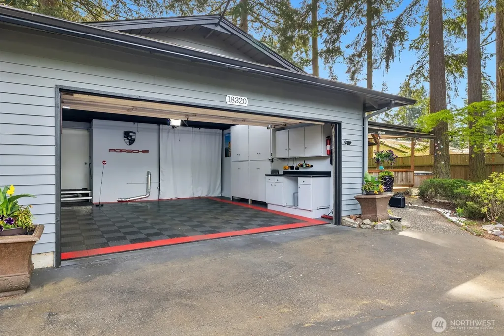 18320 Corliss Avenue N Shoreline WA 98133